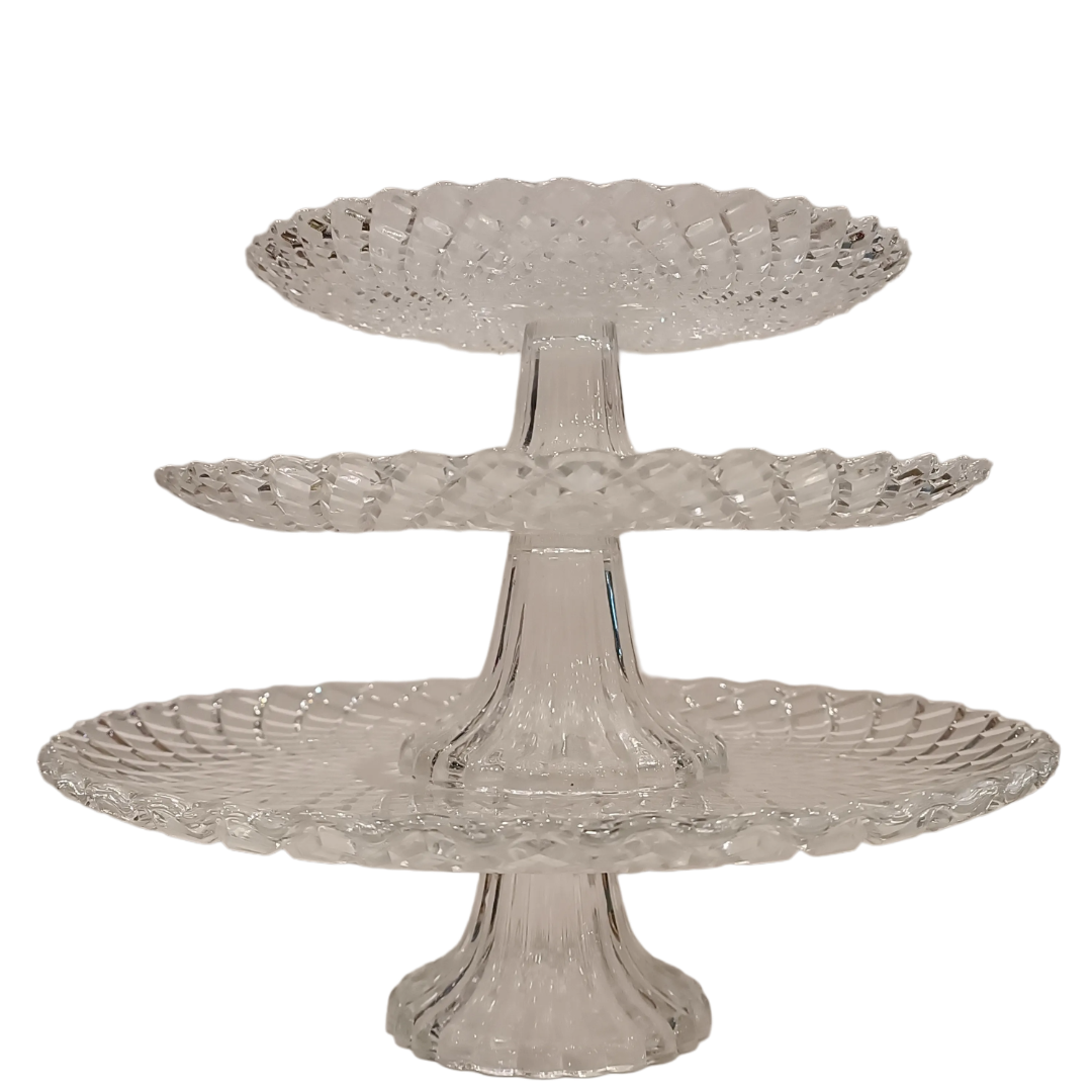 Prato com pé de de vidro